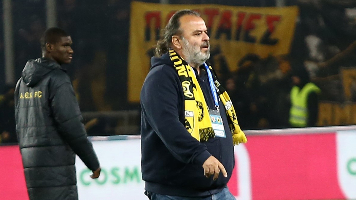 Αναβολή για την επόμενη Τετάρτη πήρε η απολογία της ΠΑΕ ΑΕΚ και του Μάριου Ηλιόπουλου στην πειθαρχική της ΕΠΟ