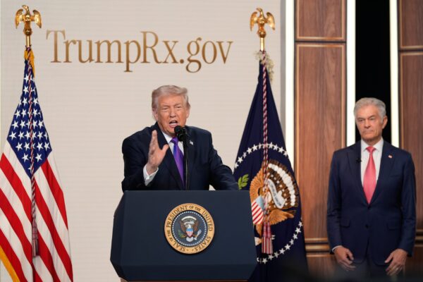 TrumpRx: Η νέα πλατφόρμα του Τραμπ για φθηνότερα φάρμακα στις ΗΠΑ