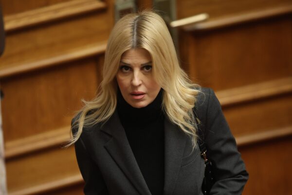 Ράπτη στο ΕΡΤnews: Από τον Μάρτιο οι «Νταντάδες της Γειτονιάς» σε όλη τη χώρα – Καμπάνια για το «χάπι βιασμού»