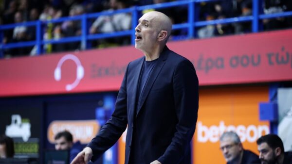 Λούκιτς: «Πρέπει να κάνουμε μια επανεκκίνηση»