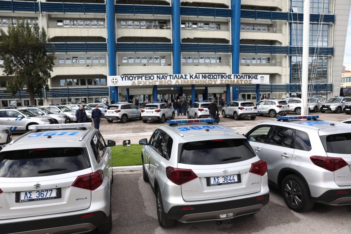 Παραδόθηκαν 138 οχήματα στο Λιμενικό Σώμα – Β. Κικίλιας: Ενισχύονται τα μέσα για την ασφάλεια της πατρίδας μας