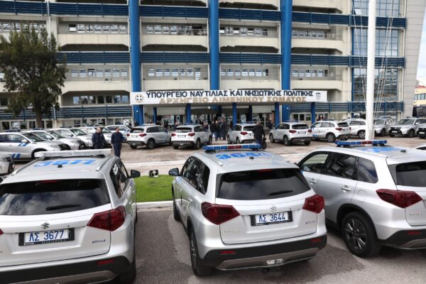 Παραδόθηκαν 138 οχήματα στο Λιμενικό Σώμα – Β. Κικίλιας: Ενισχύονται τα μέσα για την ασφάλεια της πατρίδας μας