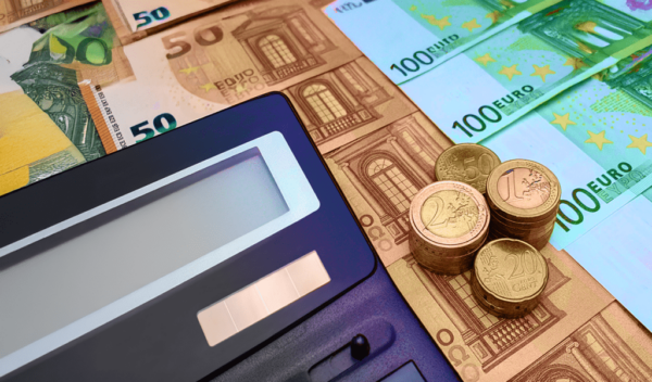 Καταθέσεις: Έπεσε η ζήτηση για έντοκα γραμμάτια μετά τη μείωση των αποδόσεών τους