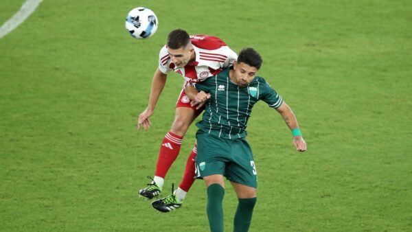 Ψάχνουν αντίδραση στο “Λάμπρος Κατσώνης” Λεβαδειακός και Ολυμπιακός, μάχη ουράς στο Αγρίνιο