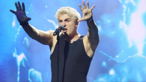 Good Job Nicky: Η φωτογραφία με την Σοφία Αλιμπέρτη και τον Μιχαήλ Βαρθακούρη λίγο πριν τον ελληνικό τελικό της Eurovision