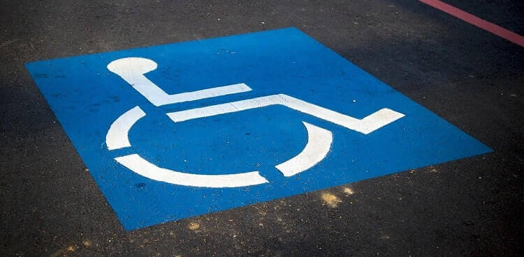 MyStreet: Νέα δεδομένα για προσβασιμότητα και ασφάλεια στους δημόσιους χώρους – Έρχονται υποδομές ΑμεΑ και απινιδωτές στον ψηφιακό χάρτη