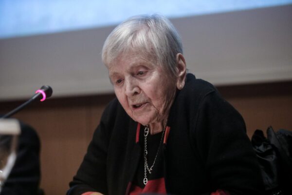 Θλίψη για το θάνατο της Ελένης Γλύκατζη-Αρβελέρ: Παρακαταθήκη για τις επόμενες γενιές το πλούσιο συγγραφικό της έργο