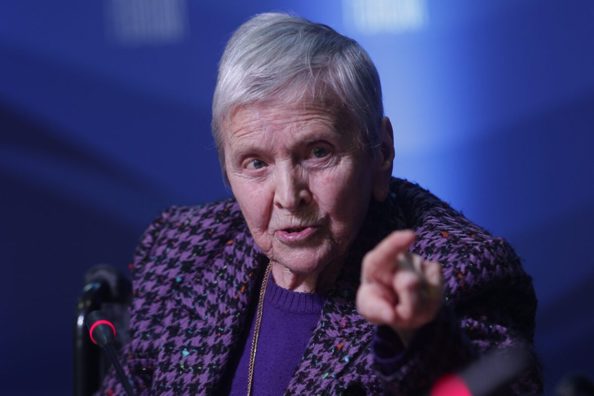 Το αφιέρωμα του ΕΡΤnews στην Ελένη Γλύκατζη-Αρβελέρ