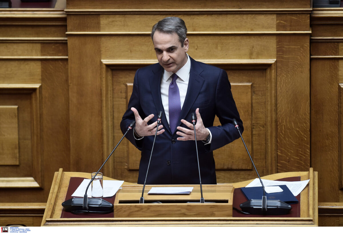 Τα εκλογικά διλήμματα θέτει ο Πρωθυπουργός – Κινδυνολογία του καταλογίζει η αντιπολίτευση