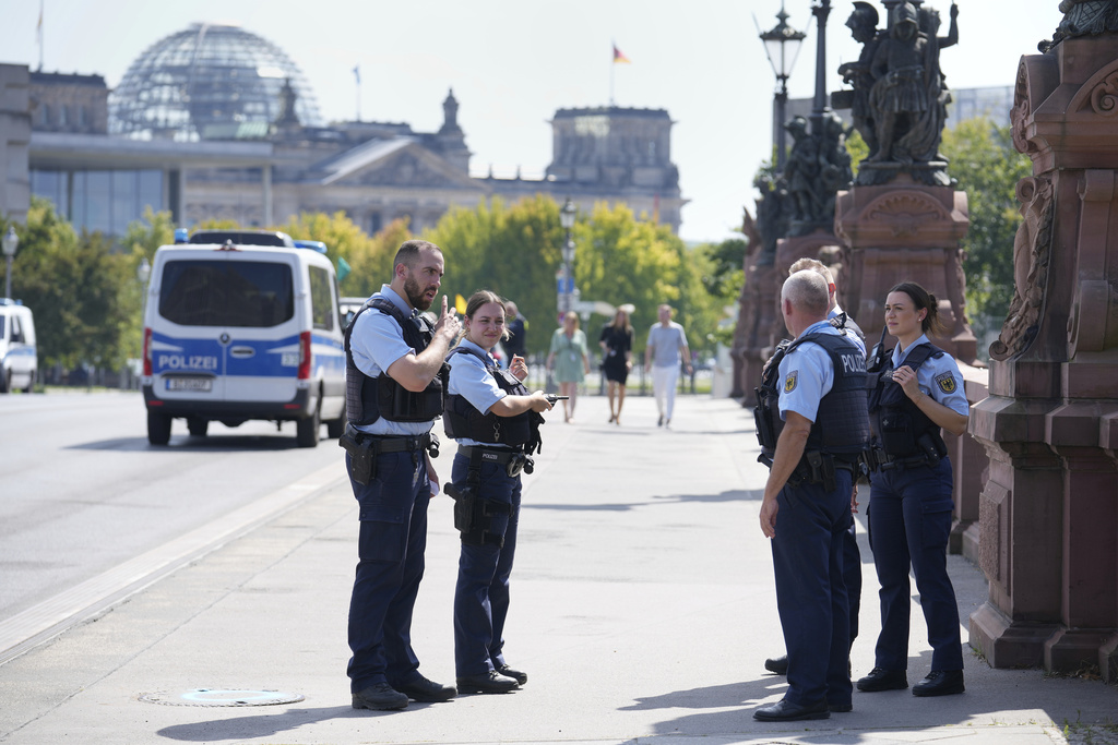 Κύκλωμα σχεδίαζε δολοφονίες Ουκρανών αξιωματούχων κατ’ εντολή Ρωσίας – Έως και 100.000 δολάρια οι αμοιβές ανάλογα με τον στόχο