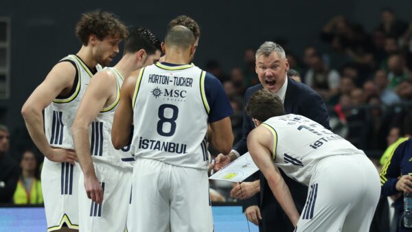 Πάλεψε η Τουρκ Τέλεκομ, αλλά η πρόκριση πήγε στην Φενέρμπαχτσε