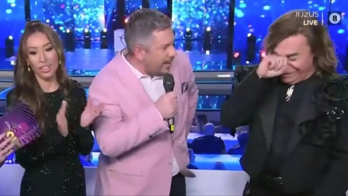 Τρύφωνας Σαμαράς: «Κατέρρευσε» στον αέρα του J2US για τον θάνατο της σκυλίτσας του – «Δεν μπορώ…»