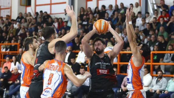 Καμπερίδης: «Για εμάς τώρα ξεκινάει το πρωτάθλημα»