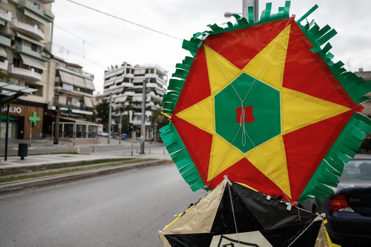 Χαρταετός με QR code με οδηγίες και ανεμολόγιο – Ο κατασκευαστής του μιλάει στο ΕΡΤnews και αποκαλύπτει όλα τα μυστικά για εγγυημένο πέταγμα