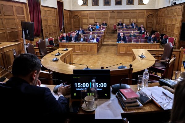 Βουλή: «Αυλαία» στην εξεταστική επιτροπή για τον ΟΠΕΚΕΠΕ με έγκριση του πορίσματος της ΝΔ – Παραδίδεται την Παρασκευκή στον ΠτΒ
