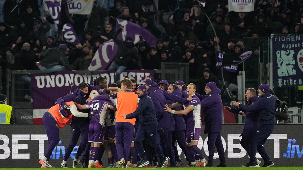 Η Φιορεντίνα γλίτωσε από την εποποιία του Μάζουρεκ και πέρασε στις “16”