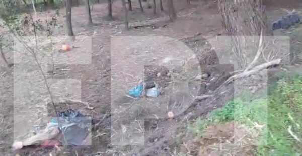 Μακάβριο εύρημα στο Πευκοχώρι: Άγριο έγκλημα βλέπουν οι αρχές-4 έως 12 μήνες στο σημείο το πτώμα