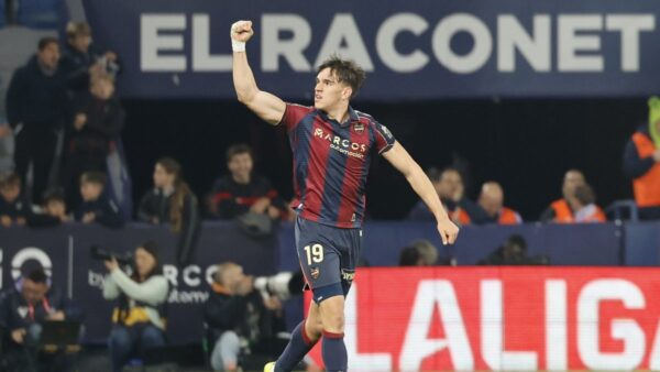 Νίκη-ανάσα για την Λεβάντε