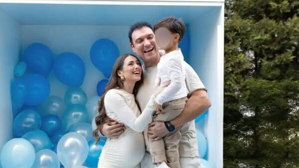 Ιωάννα Σιαμπάνη & Τζίμης Σταθοκωστόπουλος: Περιμένουν αγοράκι – Οι νέες φωτογραφίες από το gender reveal party