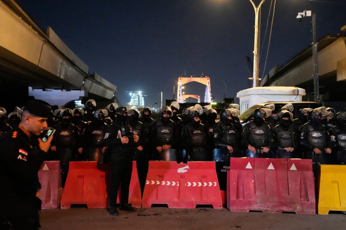 Ιράκ: Ισχυρές εκρήξεις και καπνός κοντά στο αεροδρόμιο της Αρμπίλ όπου σταθμεύουν αμερικανικά στρατεύματα