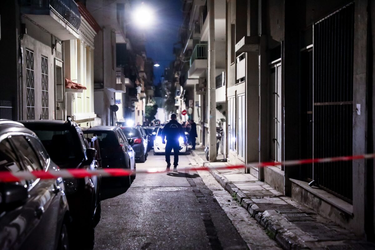 Κολωνός: Δίωξη για ανθρωποκτονία σε βάρος του 38χρονου για τον θάνατο της εγκύου συντρόφου του