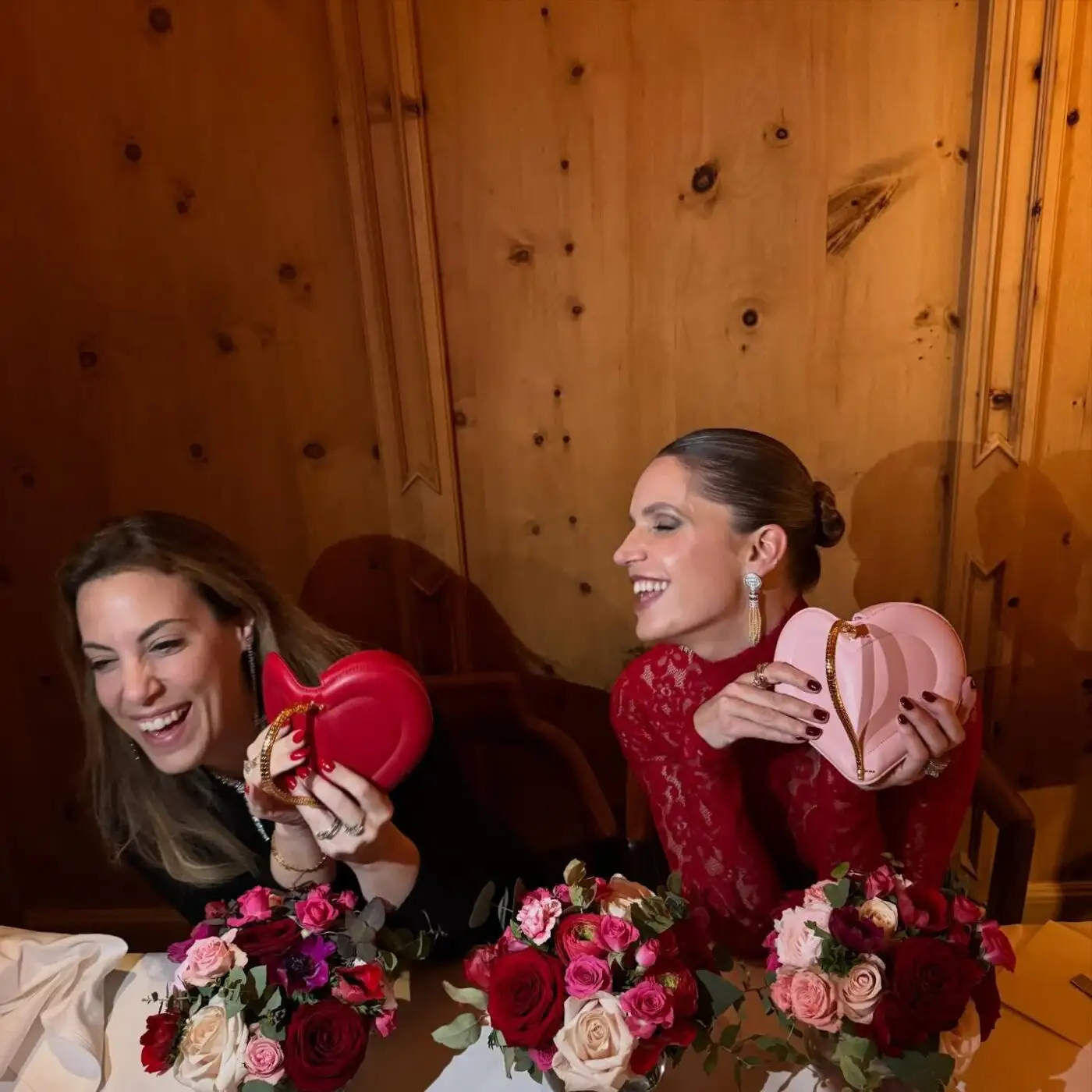 Η Ευγενία Νιάρχου τίμησε τη Μαίρη Κατράντζου – Το exclusive dinner που συγκέντρωσε την ελληνική ελίτ στο St. Moritz