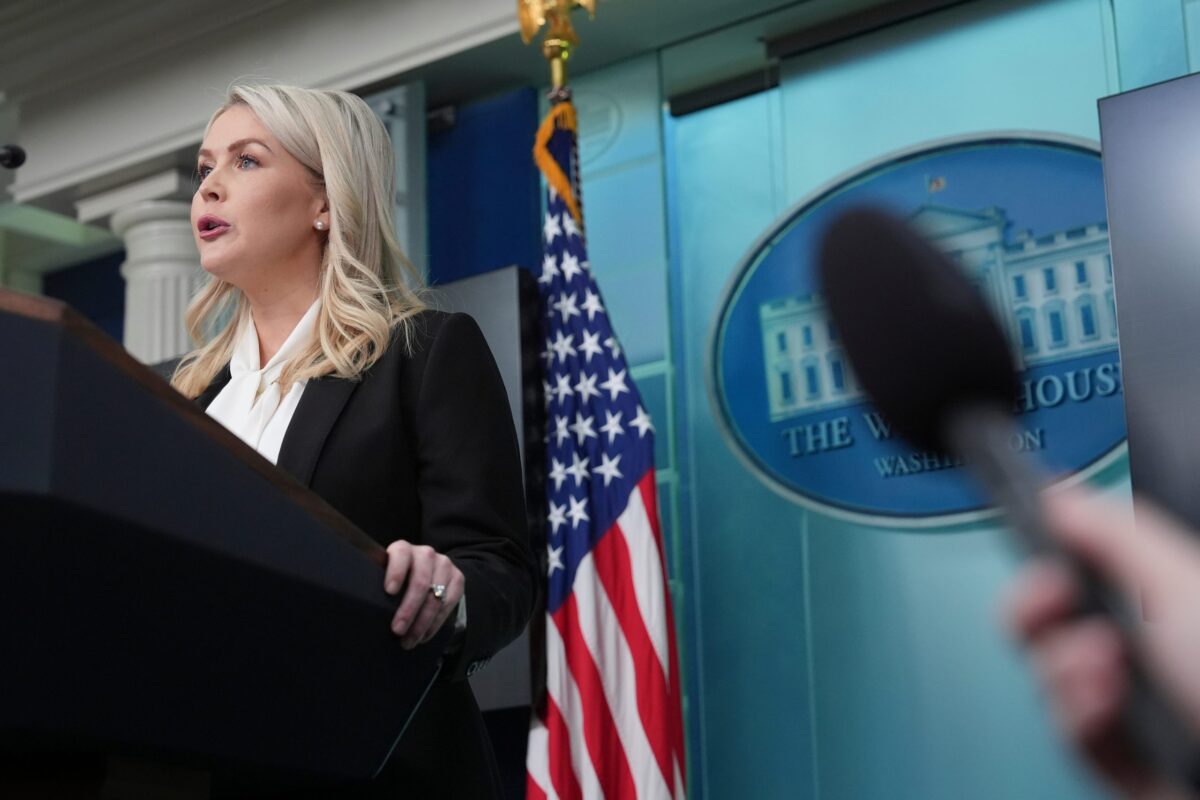 ΗΠΑ: Η Ουάσινγκτον διαψεύδει ότι εξοπλίζει οργανώσεις Κούρδων για να εξεγερθούν εναντίον της Τεχεράνης