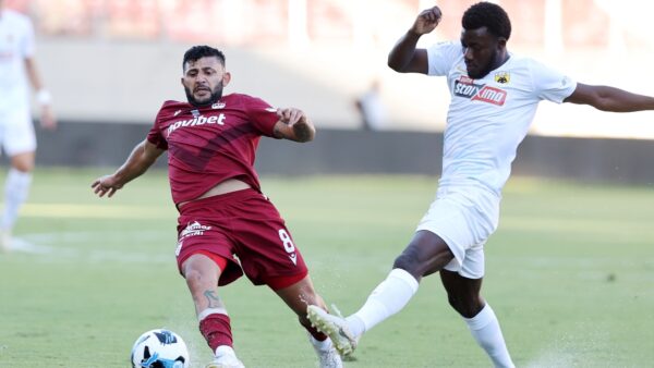 Super League (24η αγωνιστική): Να διατηρηθεί στην κορυφή η ΑΕΚ, μάχη οκτάδας στο Περιστέρι