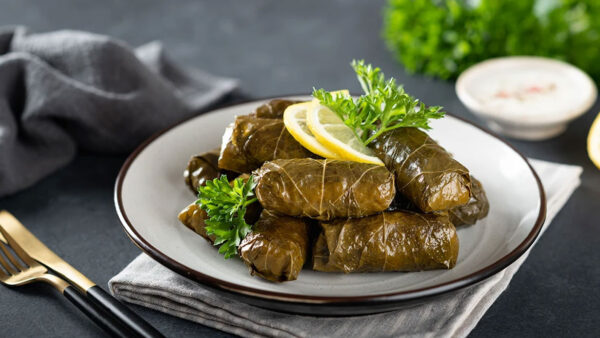 Ντολμαδάκια γιαλαντζί