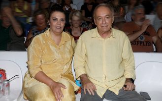 Ανδρέας Μικρούτσικος: Παντρεύεται την σύντροφό του, Έλενα Μαστραγγελή μετά από 11 χρόνια κοινής ζωής