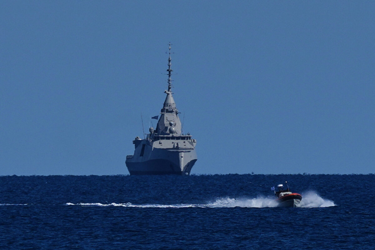 Τι σημαίνει η παρουσία Μητσοτάκη και Μακρόν στην Κύπρο – Τι αναφέρει ο διπλωματικός αναλυτής του ΕΡΤnews
