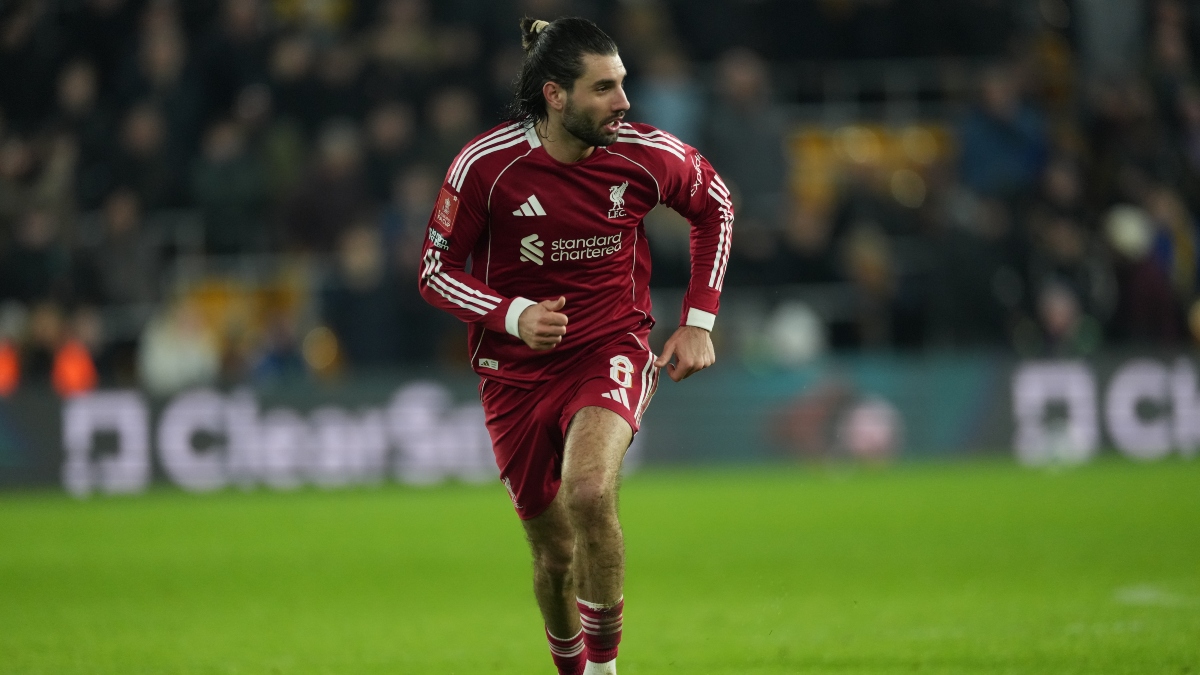 Επέκτεινε το συμβόλαιο του ο Γκράβενμπερχ, ακολουθεί ο Σόμποσλαϊ