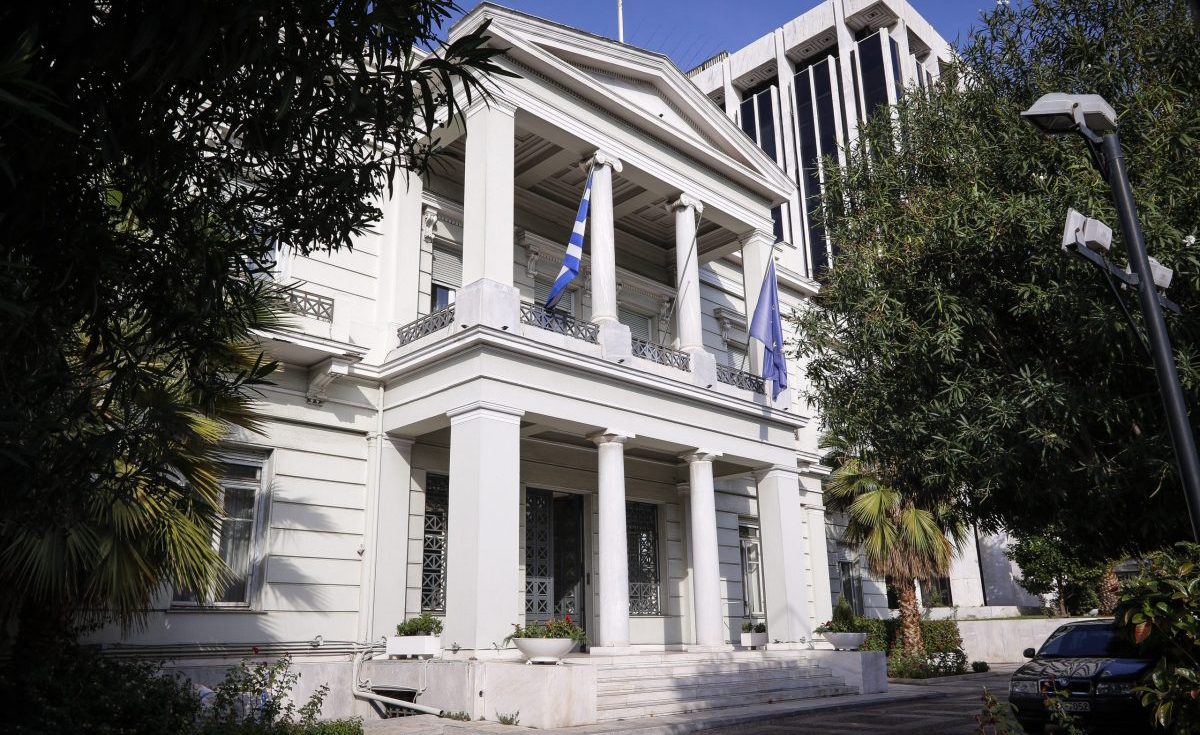 ΥΠΕΞ: Χωρίς εκούσια διαρροή η έκθεση ηλεκτρονικών διευθύνσεων σε μήνυμα επαναπατρισμού