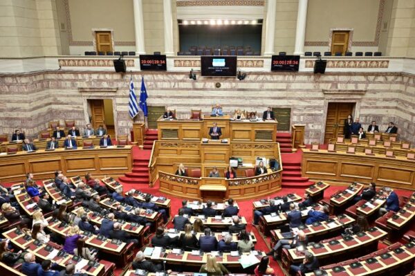 ΟΠΕΚΕΠΕ: Σφοδρή κριτική από την αντιπολίτευση για το πόρισμα της Εξεταστικής Επιτροπής