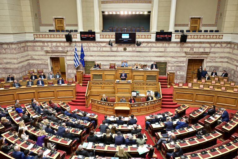 ΟΠΕΚΕΠΕ: Σφοδρή κριτική από την αντιπολίτευση για το πόρισμα της Εξεταστικής Επιτροπής