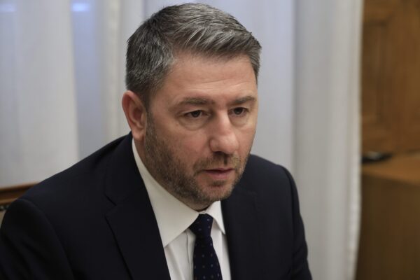 Ανδρουλάκης από Στρασβούργο για τις υποκλοπές: Δίνουμε αγώνα αρχών και αξιών