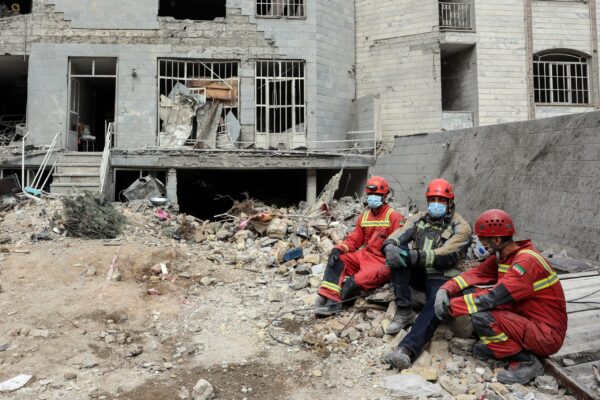 Guardian: «Χωρίς σαφή στρατηγική για αλλαγή καθεστώτος η επίθεση στο Ιράν», λένε Ισραηλινοί αξιωματούχοι