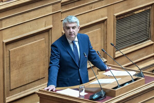 Ο Ανδρουλάκης διέγραψε τον Οδυσσέα Κωνσταντινόπουλο από την ΚΟ του ΠΑΣΟΚ