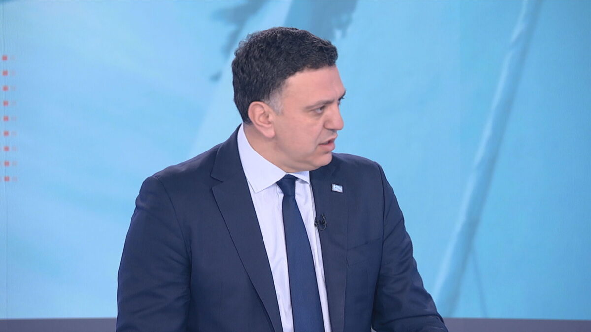 Κικίλιας στο ΕΡΤnews: Χτυπήθηκε ελληνόκτητο πλοίο στη Μαύρη Θάλασσα – Καλά στην υγεία τους οι ναυτικοί