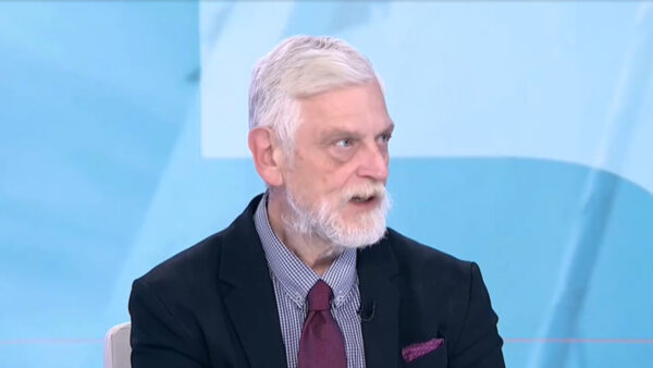 Γ. Λοβέρδος στο ΕΡΤnews: Είμαστε σε καθεστώς απόλυτης αβεβαιότητας μετά το χτύπημα στο ελληνόκτητο πλοίο