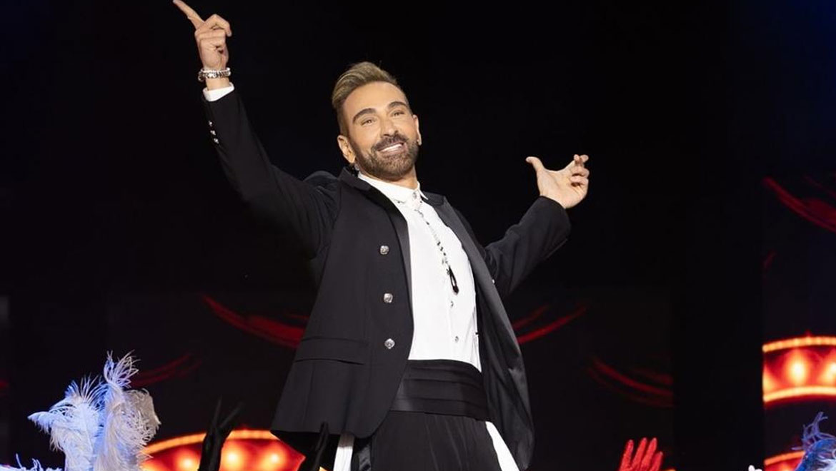 J2US: Ποιοι τραγουδιστές είναι απόψε καλεσμένοι στο 4ο live και θα τραγουδήσουν με ορχήστρα;