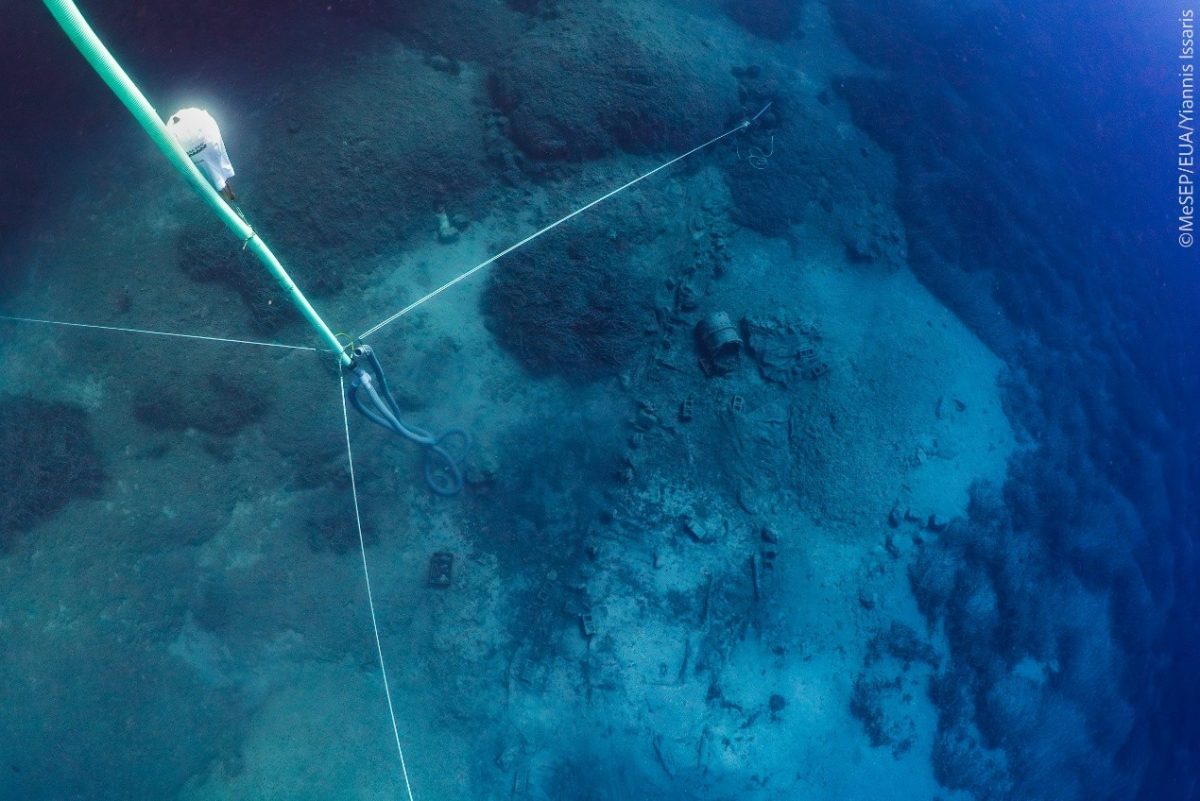 Μπρίκι Μέντωρ: Σημαντική ανακάλυψη στο ναυάγιο του Έλγιν – Ανεκτίμητο θραύσμα από γλυπτό