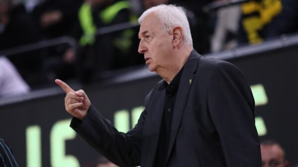 Σάκοτα: «Νομίζω ότι εμείς δικαιούμαστε την πρώτη θέση του όμιλο»