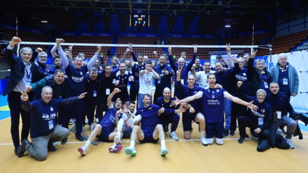 Ιστορική πρόκριση του Φλοίσβου (vid)