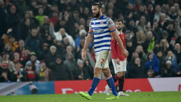 Παίκτης-προπονητής σε ομάδα 6ης κατηγορίας ο Κάρολ