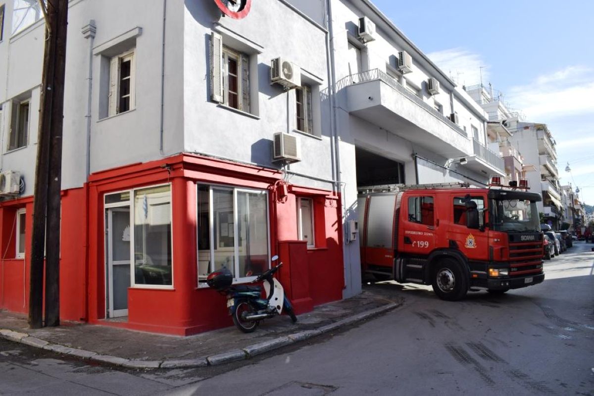 Προκηρύχθηκαν 15 προσλήψεις αξιωματικών Ειδικών Καθηκόντων για την ενίσχυση του Πυροσβεστικού Σώματος