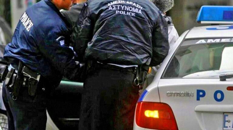 Συνελήφθη 55χρονος που οδηγούσε μεθυσμένος και τράκαρε με τα δύο του παιδιά μέσα στο αυτοκίνητο