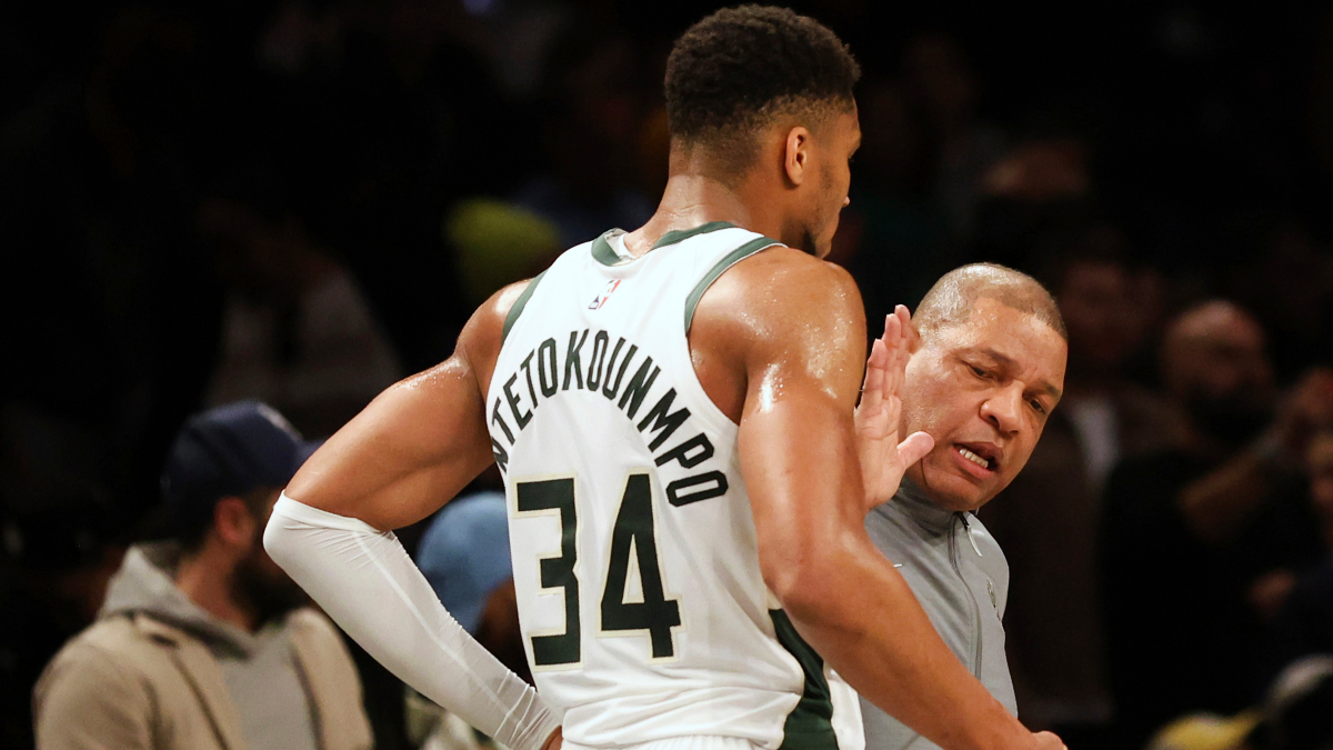 Δίχως Αντετοκούνμπο κόντρα στους Σπερς θα αγωνιστούν οι Μπακς