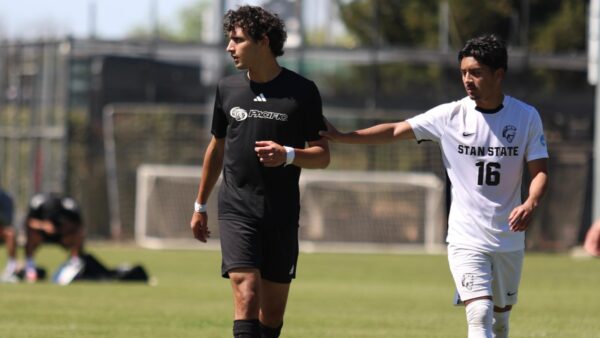 Ο Ίωνας Παπαϊωάννου σκόραρε το πρώτο του γκολ στο NCAA (vid)