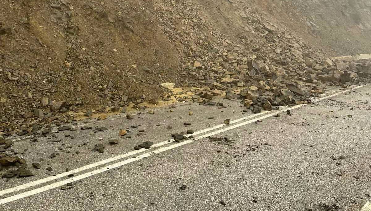 Κάρπαθος: Αυξημένη προσοχή στην οδό Σποά – Ολύμπου λόγω κατολισθήσεων
